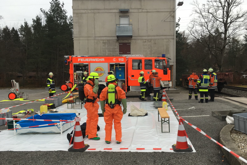 Standortausbildung Strahlenschutz an der Feuerwehrschule Geretsried